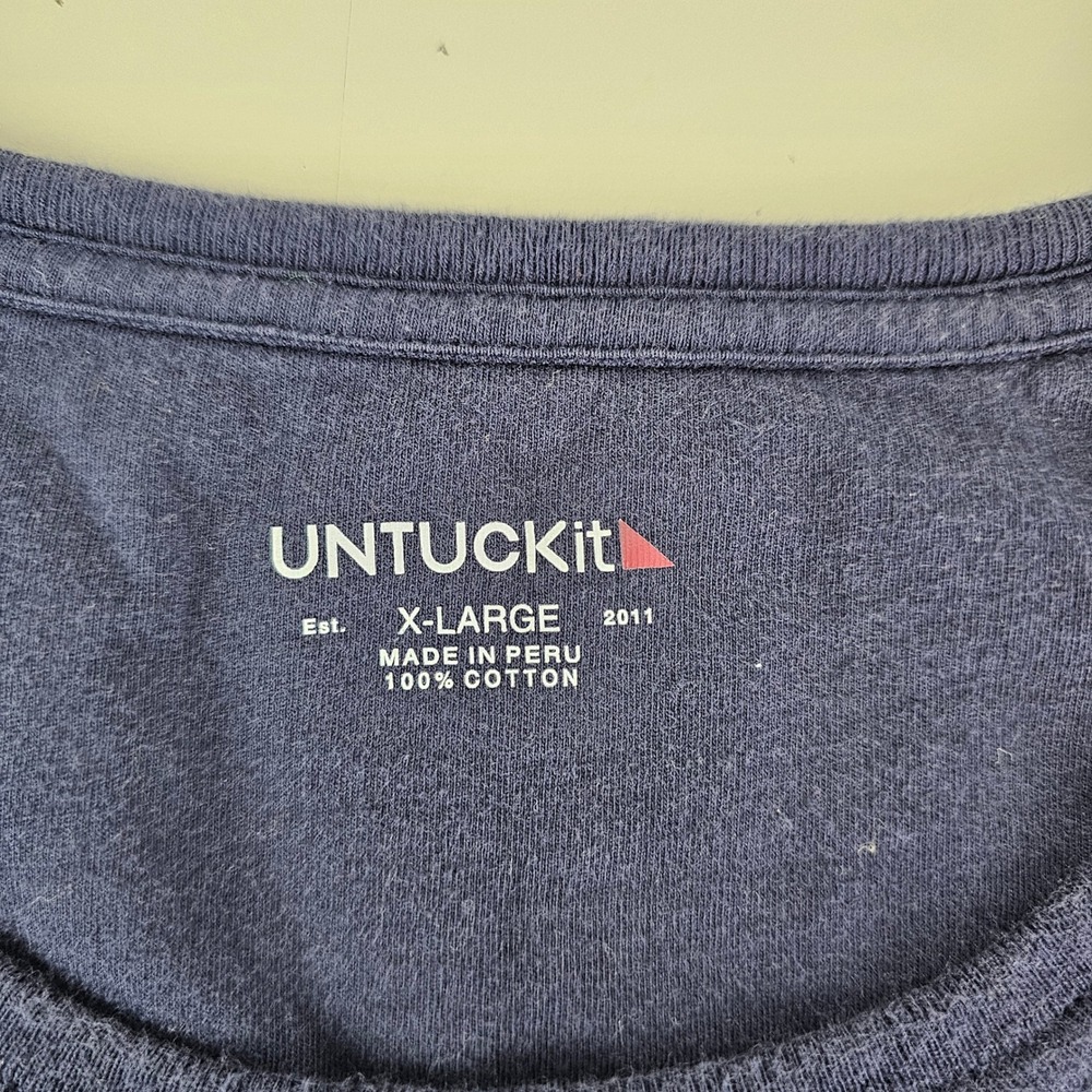 UNTUCKit Lambert Mens XL Navy Blue Striped Long Sleeve Cotton T-Shirt 40810 - Picture 3 of 8